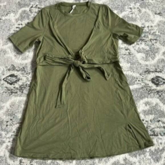 Lululemon Cotton Wrap Front T-shirt Dress in Bronze Green - Picture 1 of 6